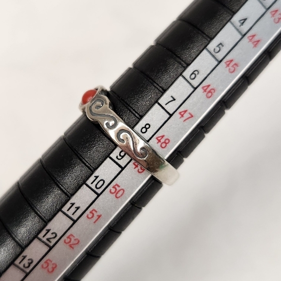 Silver red toe ring - Picture 7 of 8